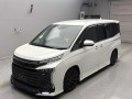 2022 Toyota Voxy