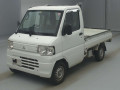 2013 Mitsubishi Minicab Truck