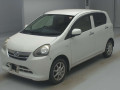 2013 Daihatsu Mira e:S