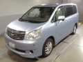 2011 Toyota Noah