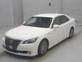 2014 Toyota Crown Majesta