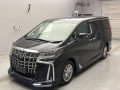 2022 Toyota Alphard Hybrid