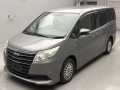 2015 Toyota Noah