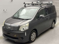 2011 Toyota Noah