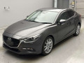 2016 Mazda Axela