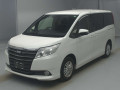 2016 Toyota Noah