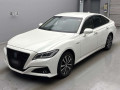 2018 Toyota Crown Hybrid
