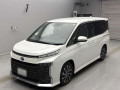 2022 Toyota Voxy