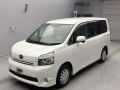 2010 Toyota Voxy