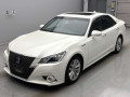 2015 Toyota Crown Hybrid
