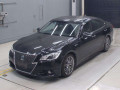 2013 Toyota Crown Hybrid