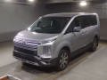 2020 Mitsubishi Delica D5