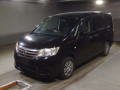 2013 Nissan Serena