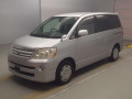 2006 Toyota Noah