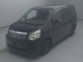 2013 Toyota Noah
