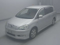 2003 Toyota Ipsum