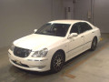 2004 Toyota Crown Majesta