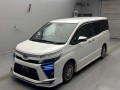 2019 Toyota Voxy