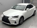 2019 Lexus IS