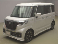 2018 Suzuki Spacia Custom