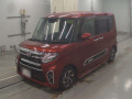 2022 Daihatsu Tanto Custom