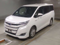 2017 Toyota Noah