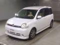 2004 Toyota Sienta