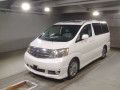 2004 Toyota Alphard