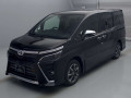 2021 Toyota Voxy