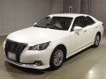 2017 Toyota Crown