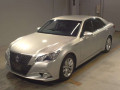 2015 Toyota Crown Hybrid