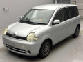2005 Toyota Sienta