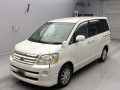 2006 Toyota Noah