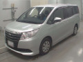 2017 Toyota Noah