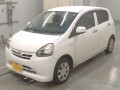 2013 Daihatsu Mira e:S