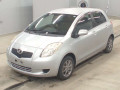 2005 Toyota Vitz