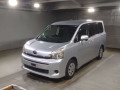 2012 Toyota Voxy