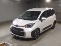 2022 Toyota Sienta