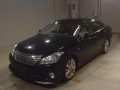 2010 Toyota Crown Hybrid