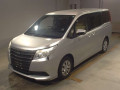 2015 Toyota Noah