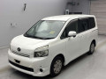 2009 Toyota Voxy