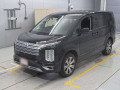 2020 Mitsubishi Delica D5