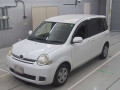 2009 Toyota Sienta