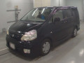 2005 Nissan Serena