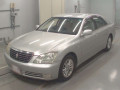 2004 Toyota Crown