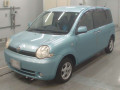 2005 Toyota Sienta
