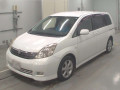 2005 Toyota Isis