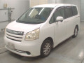 2007 Toyota Noah