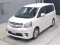 2013 Toyota Noah