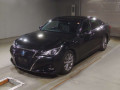 2017 Toyota Crown Hybrid